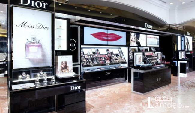 Dior Store mua hàng chính hãng ở đâu?
