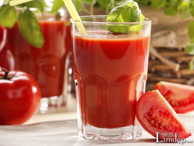 Hướng dẫn cách làm sinh tố dưa hấu cà chua tại nhà