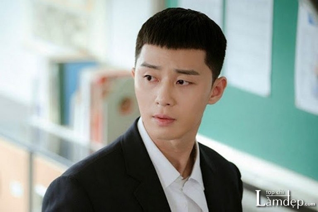 Kiểu tóc French Crop của anh chàng Park Saeroyi trong phim Itaewon Class