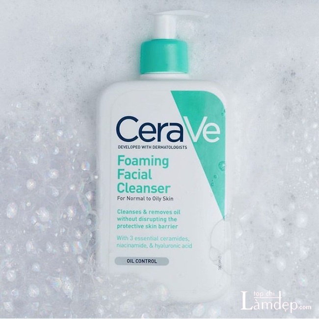Sữa rửa mặt CeraVe cho da nhạy cảm và mụn có tốt không?