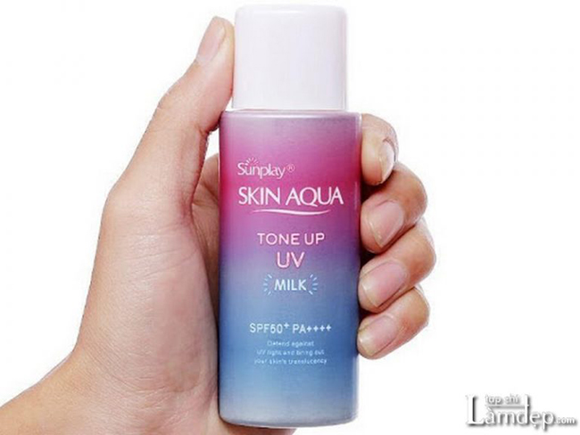 Kem chống nắng Nhật Bản Sunplay Skin Aqua Tone Up UV Milk Mint Green