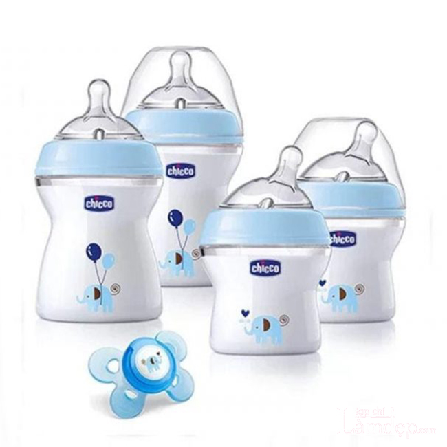 Bình sữa cho bé Chicco được đánh giá cao về sự an toàn và tiện dụng